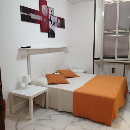 Albergo Ollolai ชิวิตาเวกเกีย ภายนอก รูปภาพ
